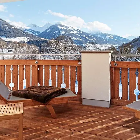 Ξενοδοχείο Grand Tirolia *