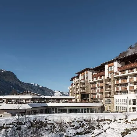 Hotel Grand Tirolia