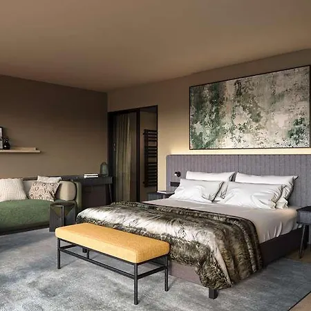 Ξενοδοχείο Grand Tirolia