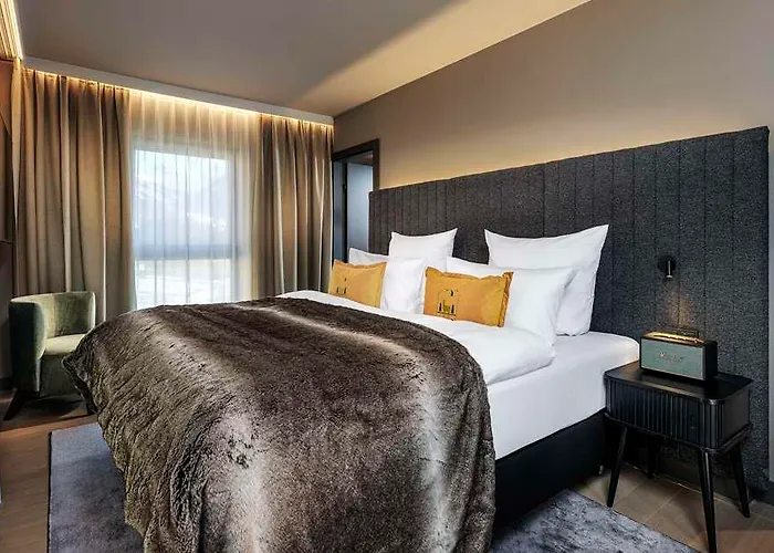 Hotel Grand Tirolia